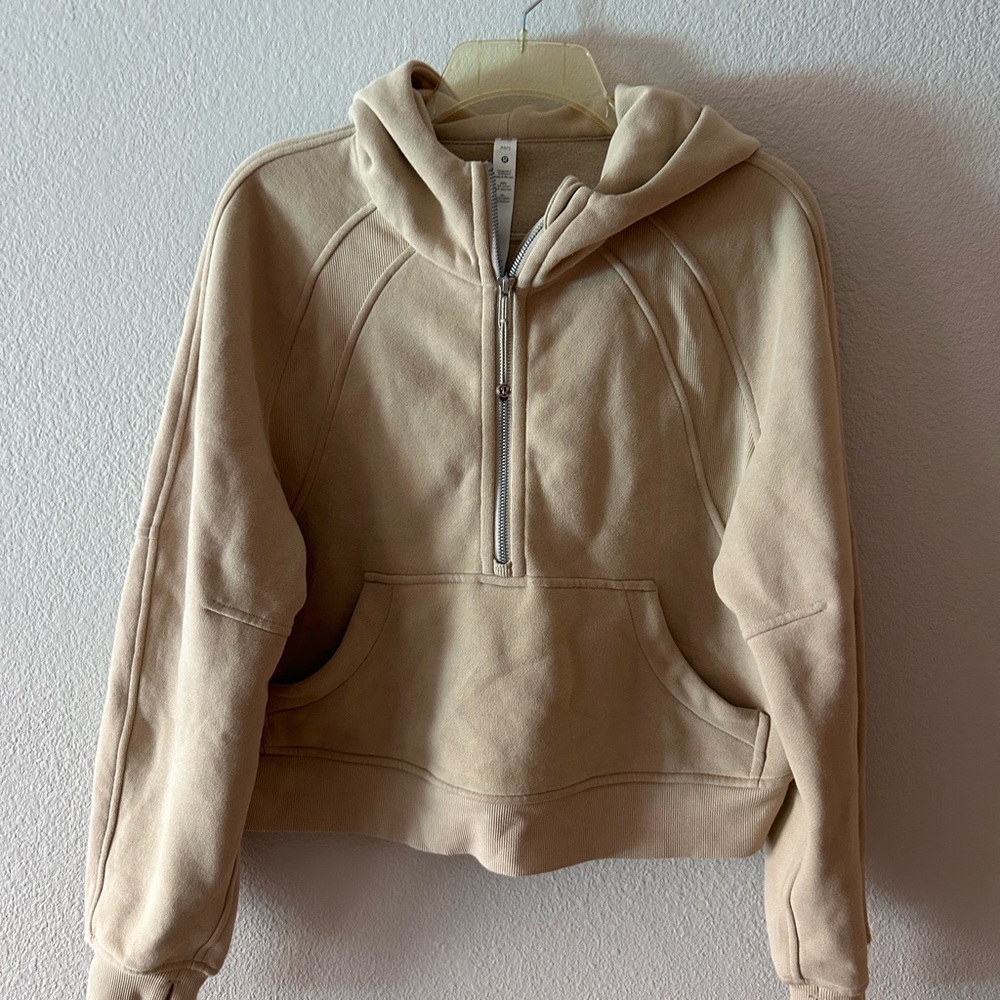 Women’s Lululemon Half-Zip Scuba Hoodie